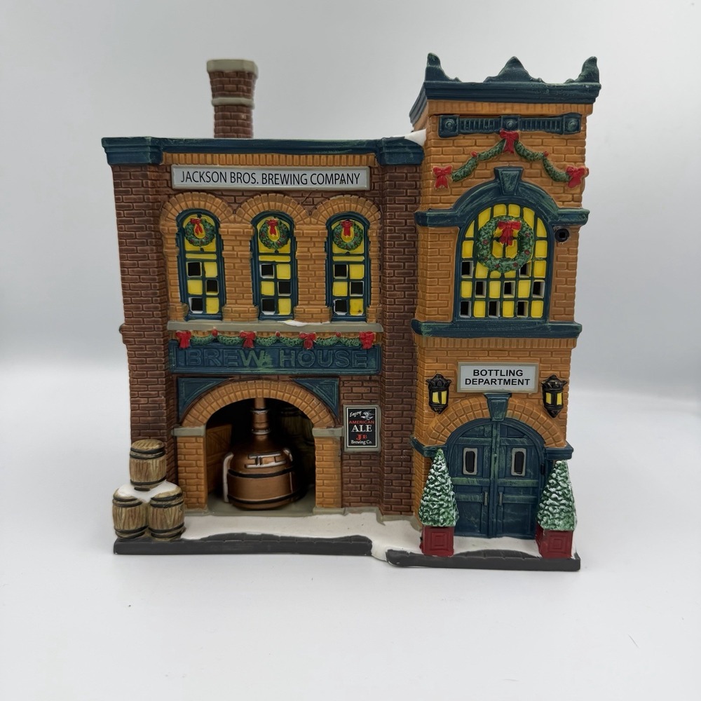 DEPT 56 Christmas in the City Series THE BREWHOUSE 4036491 Jackson Bros RARE